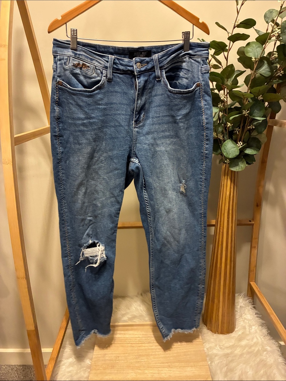 Judy Blue Mid Blue Distressed Boyfriend Jeans